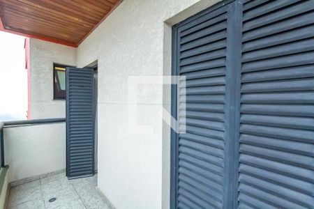 Apartamento à venda com 228m², 3 quartos e 2 vagasVaranda da Suíte 2 e 3