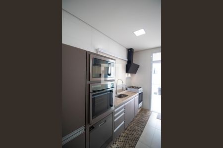 Casa de condomínio à venda com 215m², 3 quartos e 4 vagasCozinha