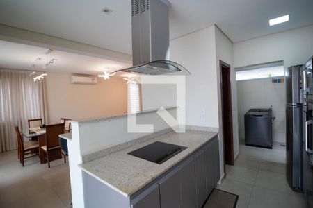 Casa de condomínio à venda com 215m², 3 quartos e 4 vagasCozinha