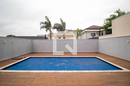 Casa de condomínio à venda com 215m², 3 quartos e 4 vagasPiscina