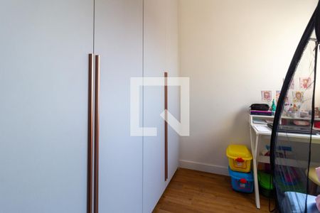 Apartamento à venda com 93m², 3 quartos e 2 vagasQuarto 2