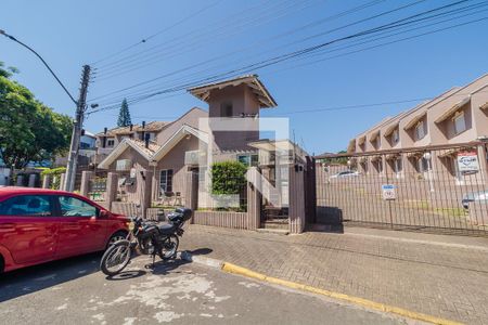 Casa de condomínio à venda com 96m², 2 quartos e 1 vagaFachada