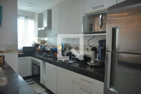 Apartamento à venda com 180m², 2 quartos e 3 vagasCozinha