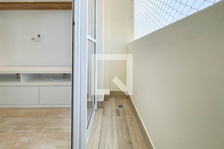 Sacada  de apartamento para alugar com 2 quartos, 54m² em Santa Terezinha, São Bernardo do Campo