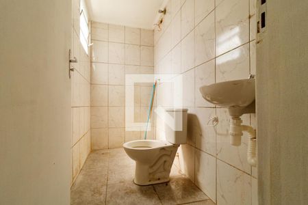 Banheiro de casa para alugar com 2 quartos, 70m² em Jardim Brasil (zona Norte), São Paulo