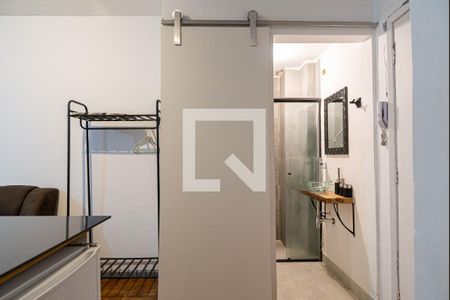 Studio à venda com 28m², 1 quarto e sem vaga Studio à venda com 28m², 1 quarto e sem vagaCozinha