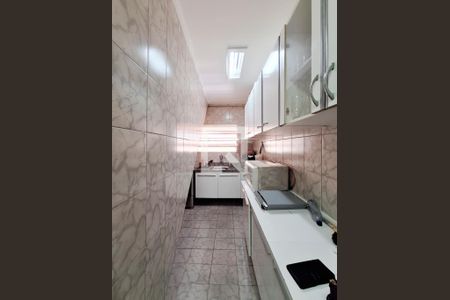 Casa para alugar com 60m², 2 quartos e 1 vaga Casa para alugar com 60m², 2 quartos e 1 vagaCozinha