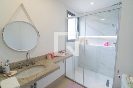 Apartamento à venda com 150m², 3 quartos e 2 vagas Apartamento à venda com 150m², 3 quartos e 2 vagasBanheiro da Suíte 2