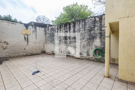 Casa à venda com 296m², 3 quartos e 2 vagas Casa à venda com 296m², 3 quartos e 2 vagasQuintal