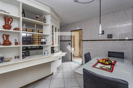 Casa à venda com 296m², 3 quartos e 2 vagas Casa à venda com 296m², 3 quartos e 2 vagasCozinha