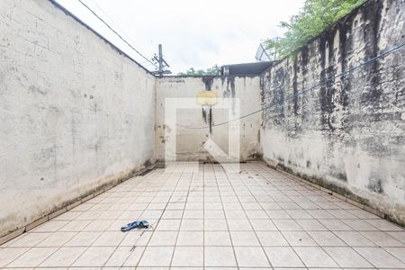 Casa à venda com 296m², 3 quartos e 2 vagas Casa à venda com 296m², 3 quartos e 2 vagasQuintal