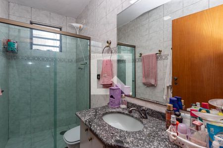 Casa à venda com 296m², 3 quartos e 2 vagas Casa à venda com 296m², 3 quartos e 2 vagasBanheiro 2
