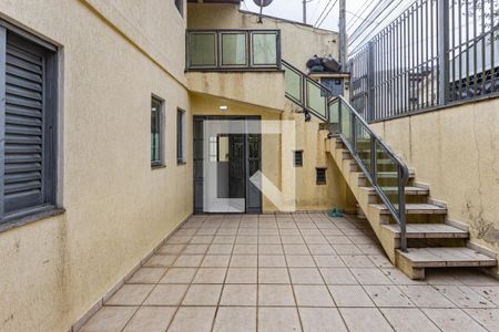 Casa à venda com 296m², 3 quartos e 2 vagas Casa à venda com 296m², 3 quartos e 2 vagasQuintal