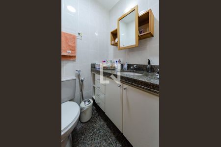 Apartamento à venda com 70m², 3 quartos e 1 vagaBanheiro suíte