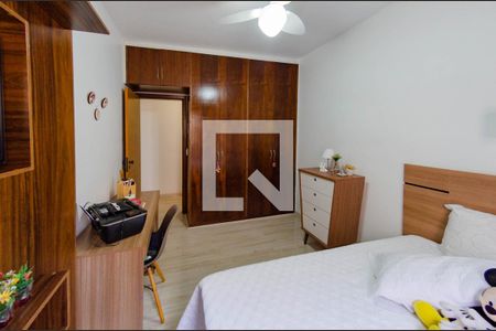 Apartamento à venda com 70m², 3 quartos e 1 vagaQuarto 2