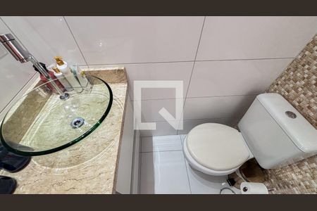 Apartamento à venda com 110m², 2 quartos e 2 vagasBanheiro da Suíte