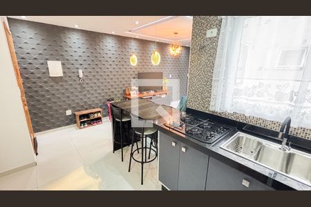 Apartamento à venda com 110m², 2 quartos e 2 vagasCozinha