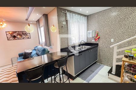 Apartamento à venda com 110m², 2 quartos e 2 vagasCozinha