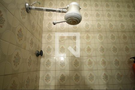 Casa à venda com 250m², 2 quartos e 4 vagasBanheiro