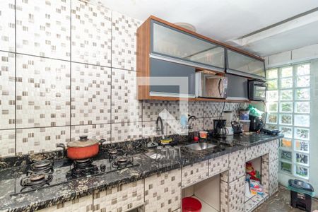 Casa à venda com 150m², 2 quartos e 2 vagasCozinha