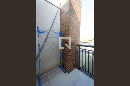 Casa de condomínio à venda com 82m², 2 quartos e 2 vagasVaranda Quarto 1