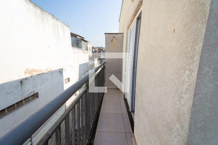 Casa de condomínio à venda com 82m², 2 quartos e 2 vagasVaranda Quarto 2