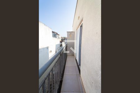 Casa de condomínio à venda com 82m², 2 quartos e 2 vagasVaranda Quarto 2