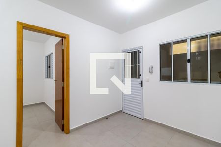 Apartamento para alugar com 1 quarto, 55m² em Vila Mariza Mazzei, São Paulo