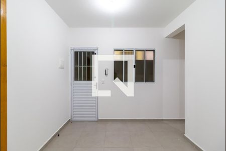Apartamento para alugar com 1 quarto, 55m² em Vila Mariza Mazzei, São Paulo