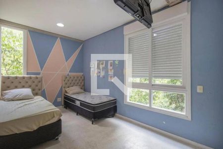 Casa à venda com 210m², 4 quartos e 2 vagas Casa à venda com 210m², 4 quartos e 2 vagasFoto 22