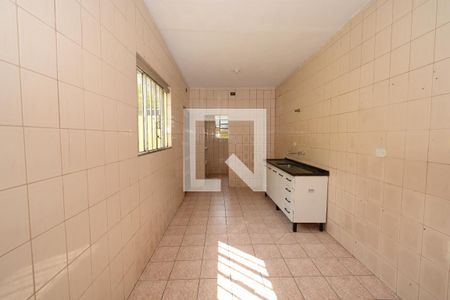 Casa para alugar com 150m², 2 quartos e 8 vagasCozinha