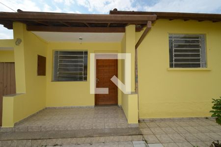 Casa para alugar com 150m², 2 quartos e 8 vagasHall de entrada