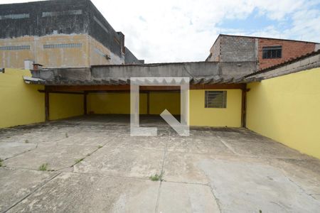 Casa para alugar com 150m², 2 quartos e 8 vagasQuintal