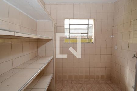 Casa para alugar com 150m², 2 quartos e 8 vagasDespensa