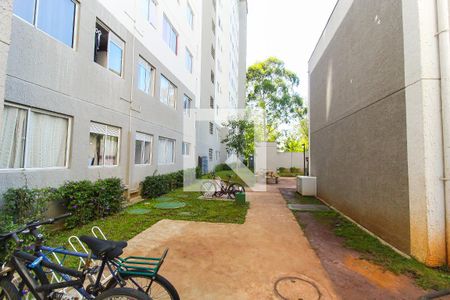 Apartamento à venda com 43m², 2 quartos e sem vagaÁrea comum