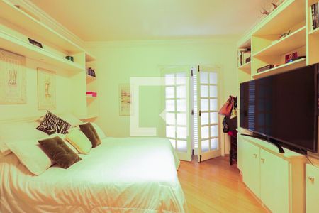 Casa à venda com 223m², 3 quartos e 2 vagas Casa à venda com 223m², 3 quartos e 2 vagasSuíte 1