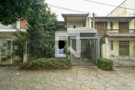 Casa à venda com 200m², 3 quartos e 1 vagaFachada