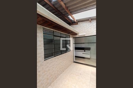 Casa para alugar com 76m², 3 quartos e sem vagaÁrea de Serviço