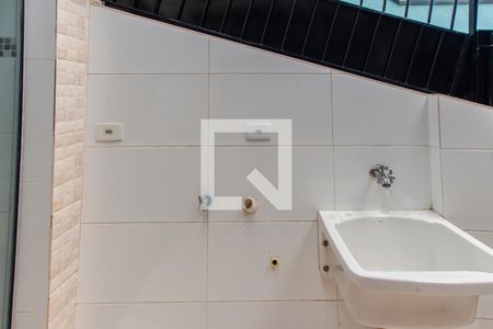 Casa para alugar com 76m², 3 quartos e sem vagaÁrea de Serviço