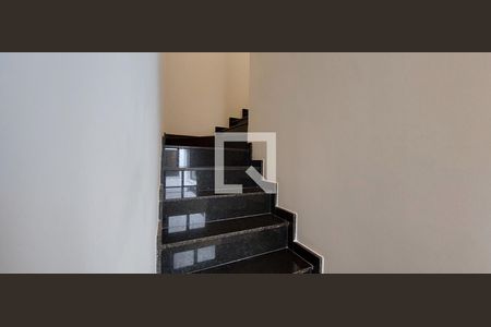 Apartamento à venda com 155m², 3 quartos e 2 vagasEscada cobertura