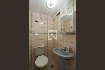 Apartamento à venda com 58m², 3 quartos e 1 vaga Apartamento à venda com 58m², 3 quartos e 1 vagaBanheiro de Serviço