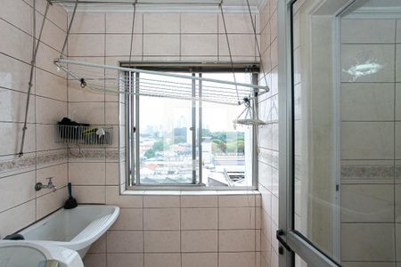 Apartamento à venda com 58m², 3 quartos e 1 vaga Apartamento à venda com 58m², 3 quartos e 1 vagaÁrea de Serviço