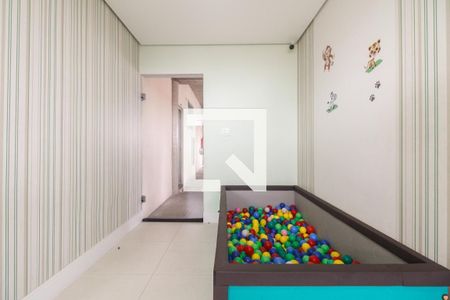 Apartamento para alugar com 62m², 2 quartos e 1 vagaCondomínio - Brinquedoteca 