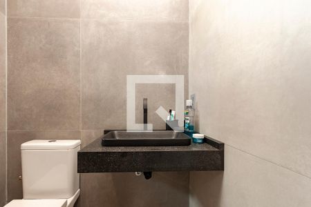 Apartamento à venda com 150m², 3 quartos e 2 vagas Apartamento à venda com 150m², 3 quartos e 2 vagasBanheiro da Suíte 1