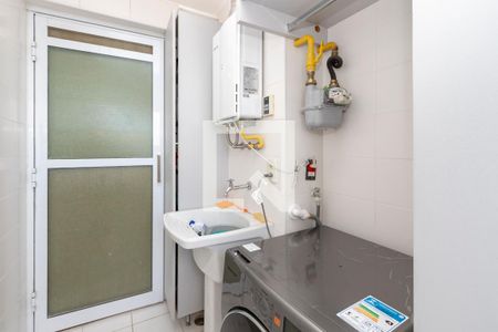 Apartamento à venda com 150m², 3 quartos e 2 vagas Apartamento à venda com 150m², 3 quartos e 2 vagasLavanderia
