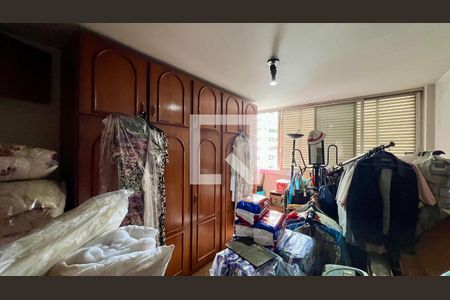 Apartamento à venda com 118m², 3 quartos e 1 vagaQuarto 2