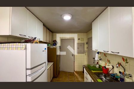 Apartamento à venda com 118m², 3 quartos e 1 vagaCozinha