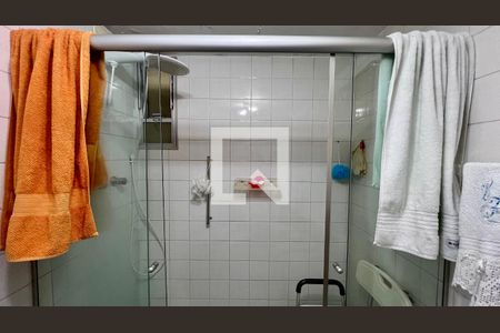 Apartamento à venda com 118m², 3 quartos e 1 vagaBanheiro da Suíte