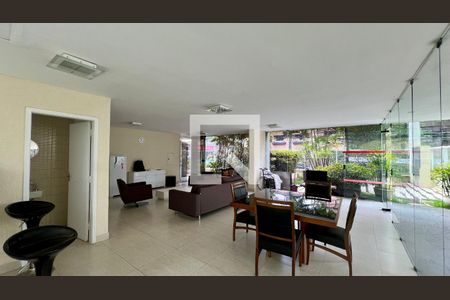 Apartamento à venda com 118m², 3 quartos e 1 vagaSalão de Festas