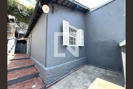 Casa para alugar com 50m², 1 quarto e sem vagaÁrea externa